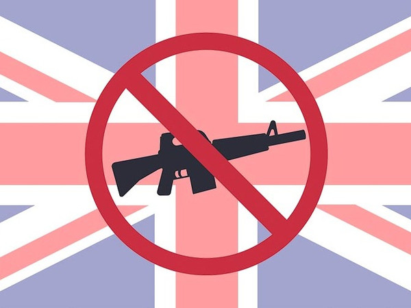 Бойня в Данблейне. Почему в Великобритании действует запрет на ношение оружия