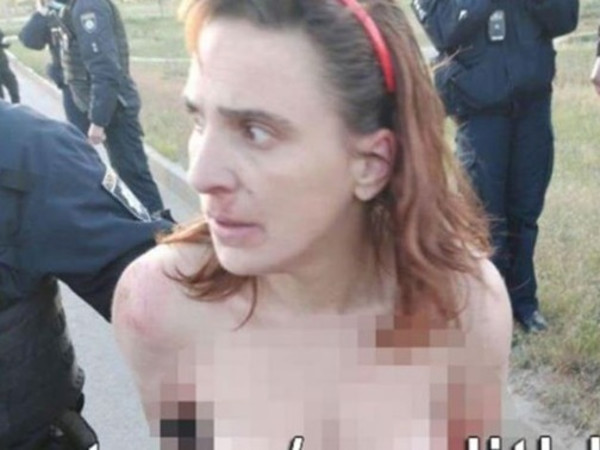 В Харькове женщина отрезала дочери голову